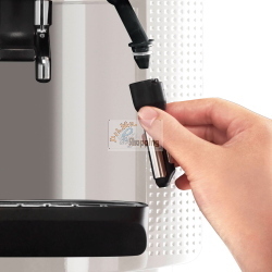 Krups EA 8105 è una macchina da caffè automatica del marchio Krups, ideale per un espresso corposo e pratico.