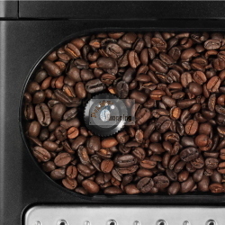 Krups EA 8105 è una macchina da caffè automatica del marchio Krups, ideale per un espresso corposo e pratico.