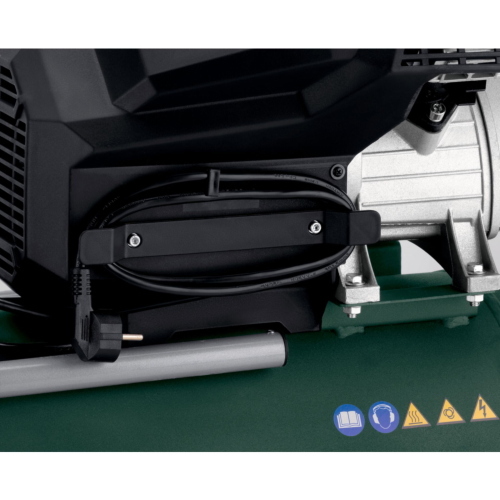 Il Metabo Basic 400-50 V Kompressor è un compressore d’aria con serbatoio da 50 litri e potenza di 400 watt per applicazioni di base.