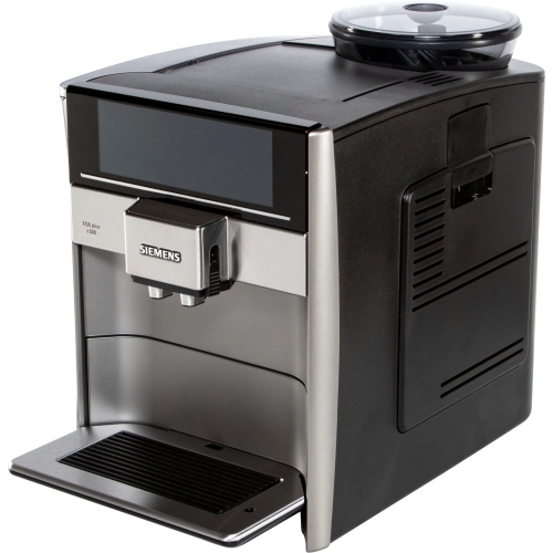 Siemens TE655503DE EQ. 6 è una macchina da caffè automatica della serie EQ.6 per un espresso di qualità.