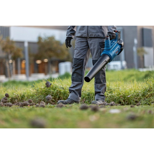 Bosch GBL 18V-750, soffiatore a batteria professionale senza fili per giardino, utensile solo compatibile con sistema Bosch 18V.