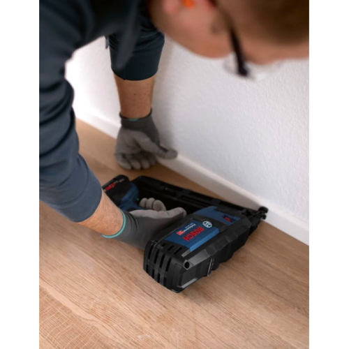 Chiodatrice BOSCH GNH 18V-64 (Solo corpo)