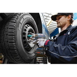 Bosch GDS18V-300 TRAPANO a percussione 18V 2x4Ah L-BOXX 136