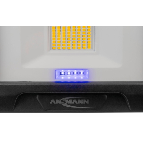 Ansmann FL20W-R faretto LED ricaricabile da 20W con 2000 lumen per illuminazione potente e portatile.