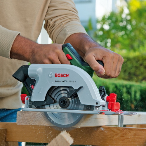 Bosch UniversalCirc 18V-53 sega circolare 18V cordless solo corpo