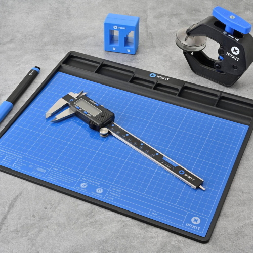 IFixit Repair Business Toolkit kit riparazione elettronica completo 30 strumenti