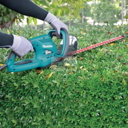 Makita UH5570 tagliasiepi 55 cm 3200 rpm 550 W