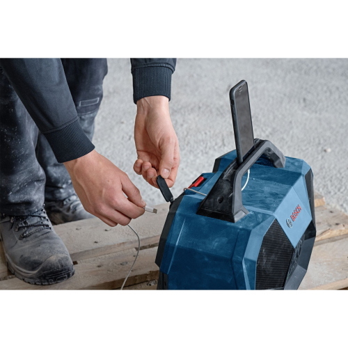 Bosch cordless speaker GPB18V-6C audio/radio