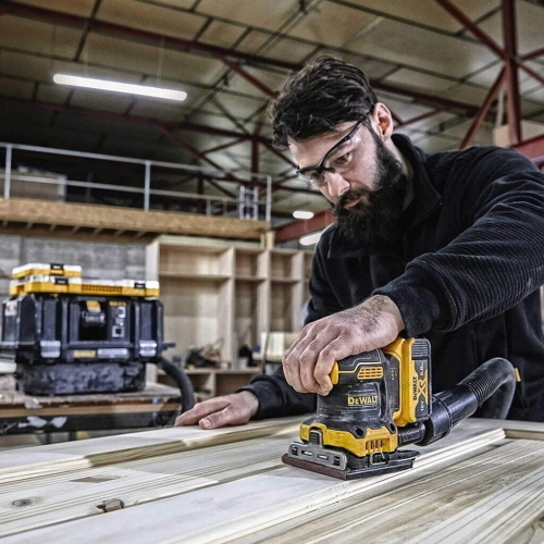 DeWalt DCW200N levigatrice a foglio 108x115mm 18V solo corpo