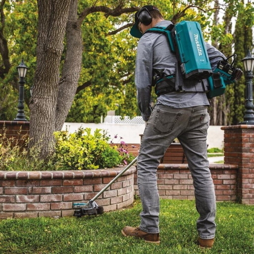 Makita 191A59-5 zaino batteria 18V Li-Ion solo corpo con 2 adattatori