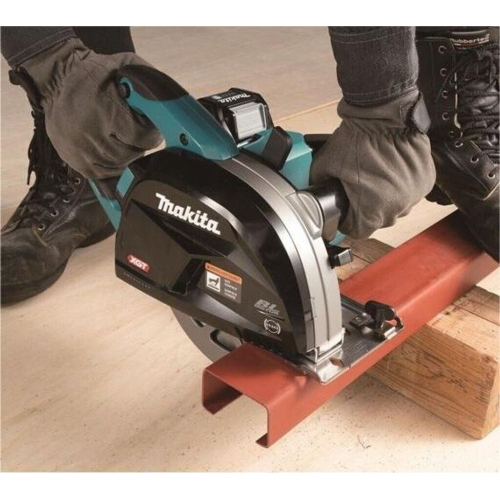 Makita CS002GZ sega circolare a batteria 185 mm 3500 rpm solo corpo 40V