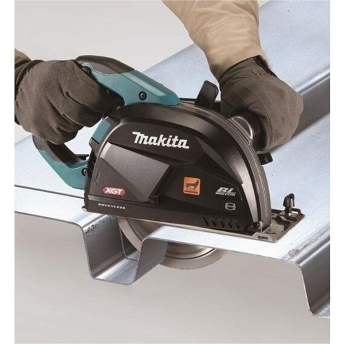Makita CS002GZ sega circolare a batteria 185 mm 3500 rpm solo corpo 40V