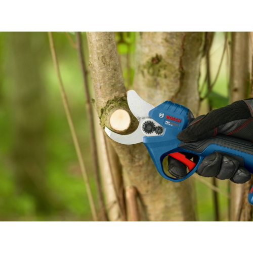 BOSCH GGP18V-32 PRUNER 18V AKKU-GARTENSCHERE MOD. 06008D8200 EAN 4053423942910