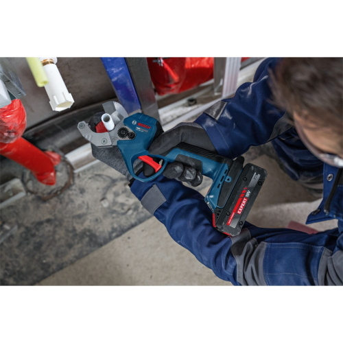 BOSCH GPC18V-32P AKKU-ROHRSCHERE MOD. 06019S2000 EAN 4053423670592
