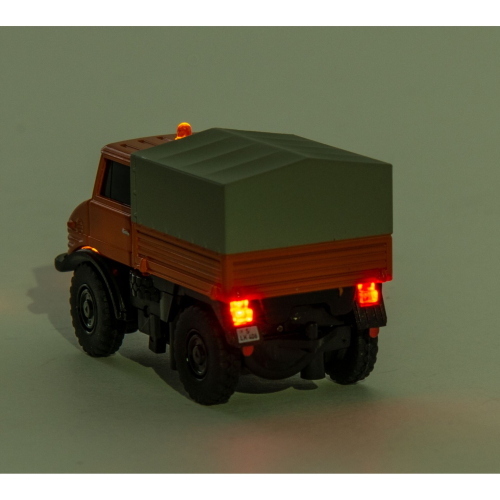 CARSON 1:16 DEUTZ-FAHR TRACTOR 8280 TTV 100% RTR MOD. 500907704 EAN 4005299016646