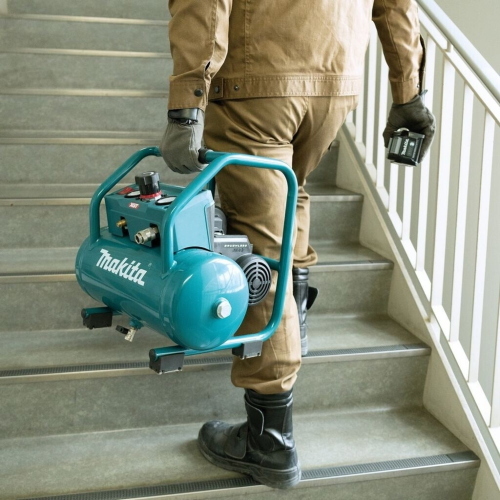 Makita AC001GZ Compressore XGT 40V Max 9,3 bar solo corpo macchina