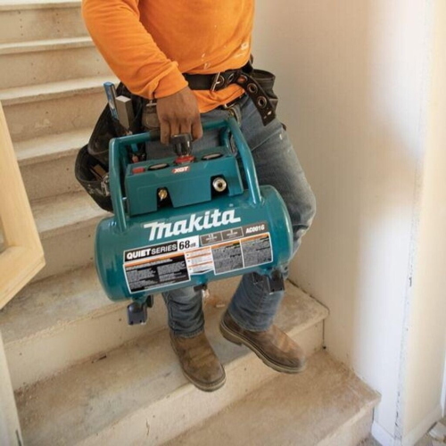 Makita AC001GZ Compressore XGT 40V Max 9,3 bar solo corpo macchina