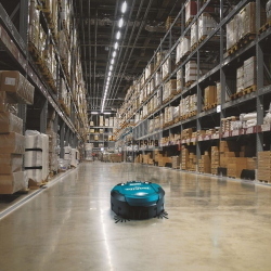 Makita DRC200Z Robot aspirapolvere LXT 18V 2,5 L solo corpo macchina