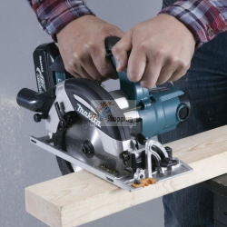 Makita DHS630Z sega circolare a batteria 18 V, lama 165 mm, corpo macchina