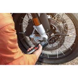BOSCH PNEO, Borsa porta utensili Pompa ad aria compressa a batteria MOD. 603947500 EAN 4053423689891