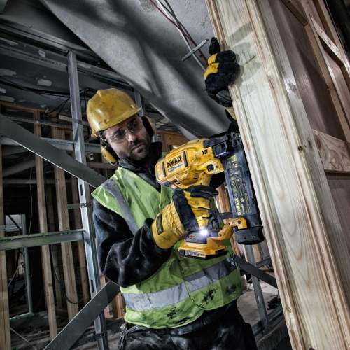 DEWALT DCN680N-XJ AKKU-NAGLER MOD. DCN680N-XJ EAN 5035048665237