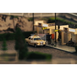 CARSON 1:87 M-B 200/8 TAXI 2,4G 100% RTR MOD. 500504171 EAN 4005299017742