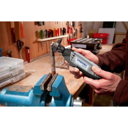 DREMEL 3000-15 UTENSILE MULTIFUNZIONE MOD. F0133000JA EAN 8710364060856