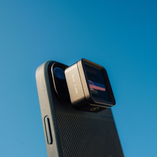 MOMENT 1.55X ANAMORPHIC LENS BLUE FLARE T-SERIES MOD. 130-101 EAN 0810004749863