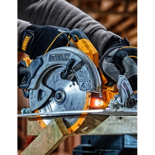 [B2B] Sega Circolare DeWALT DCS570N (Solo corpo) Pacco da 10 Unità