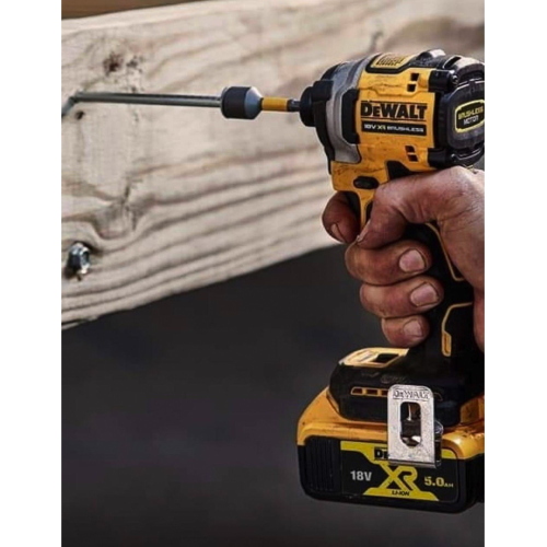 Avvitatore ad Impulsi DeWALT DCF850E2T (2 x 1,7 Ah + DCB115 + TSTAK II)
