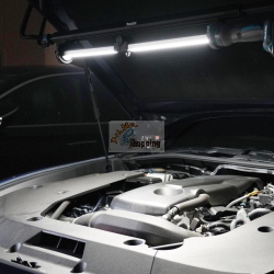 Makita DML818 - Lampada da lavoro a batteria 18 V, 1700 lumen
