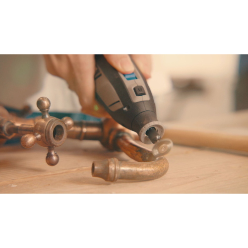 Dremel 8240-3/45 multitool a  batteria 12V - Cod. produttore: 8240-3/45 multitool a batteria 12V