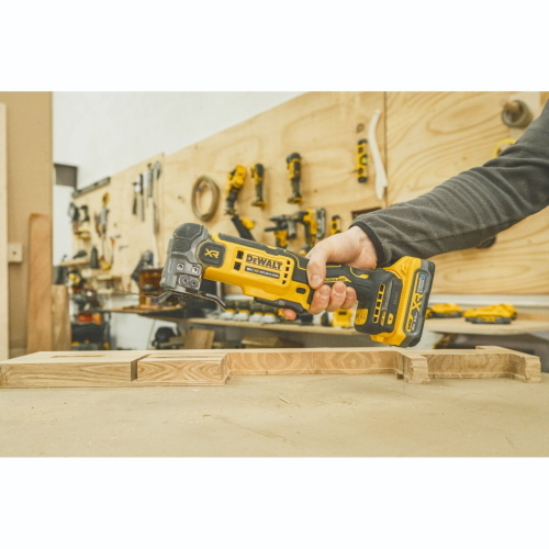 DeWalt DCS359S2-QW utensile multifunzione oscillante 18 V XR con 2 Powerstack da 3,5 Ah