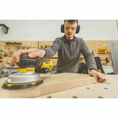 DeWalt DCW230P2-QW levigatrice roto-orbitale 150 mm XR 18 V con 2 batterie da 5 Ah