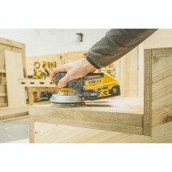 DeWalt DCW230P2-QW levigatrice roto-orbitale 150 mm XR 18 V con 2 batterie da 5 Ah