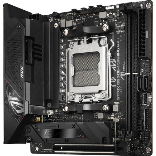 ASUS ROG STRIX B650E-I GAMING WIFI 90MB1BI0-M0EAY0 scheda madre Mini-ITX AM5 con PCIe 5.0