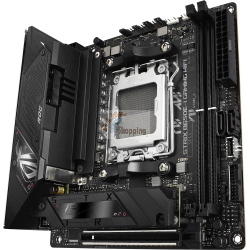 ASUS ROG STRIX B650E-I GAMING WIFI 90MB1BI0-M0EAY0 scheda madre Mini-ITX AM5 con PCIe 5.0